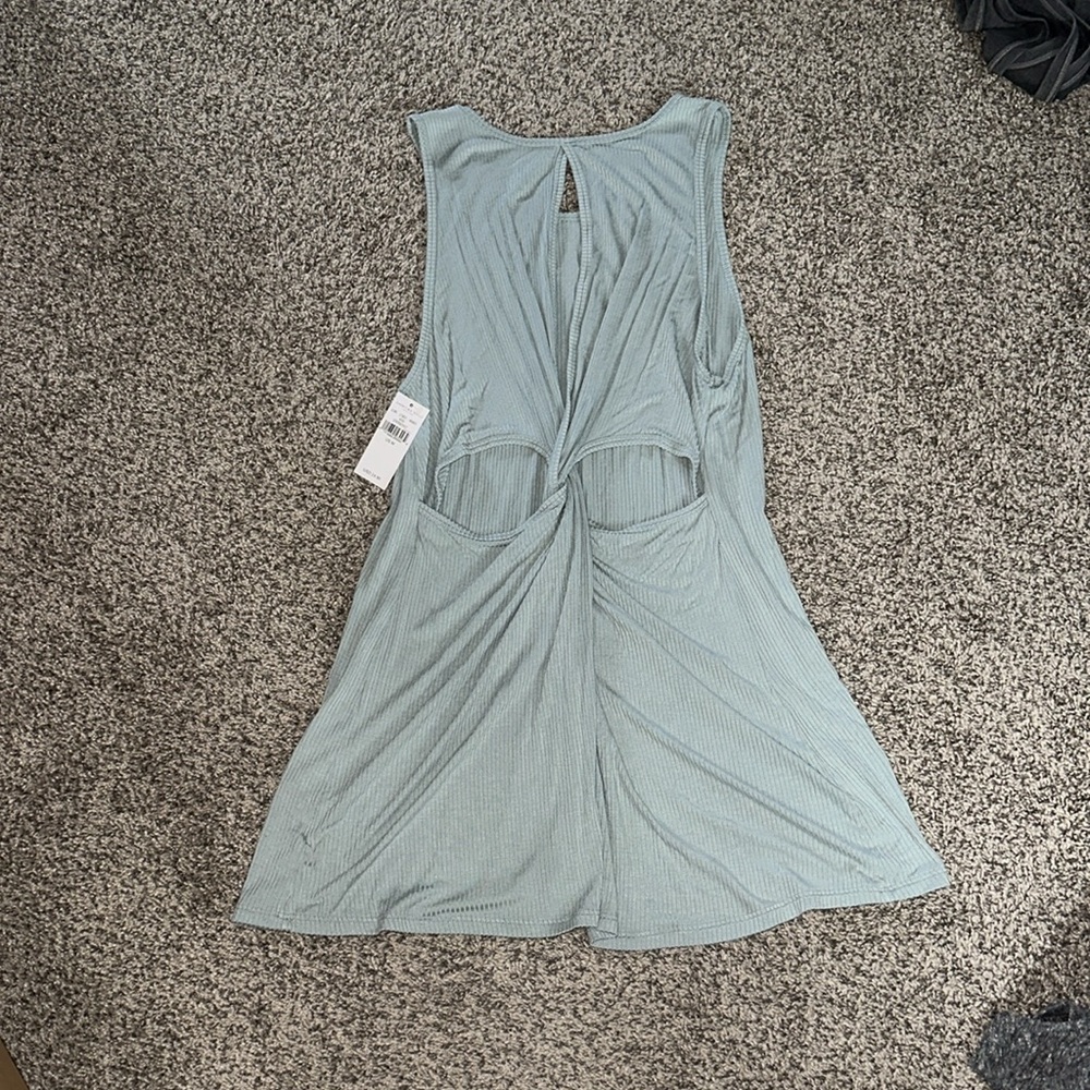 AE Tunic Tank - Picture 2 of 2